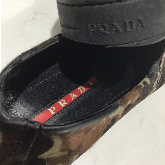 PRADA slips on camouflaged shoes - Picture 9 of 10